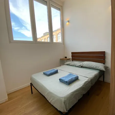 Modern 3 Bedrooms 公寓