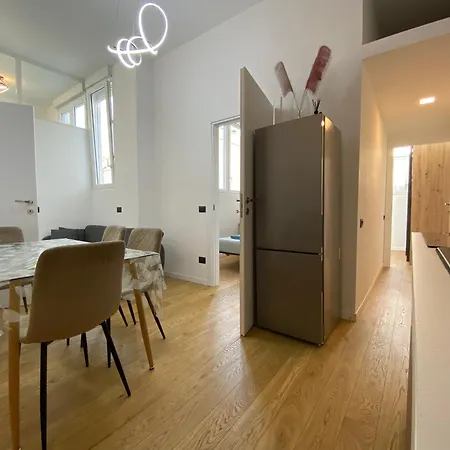 Modern 3 Bedrooms 公寓